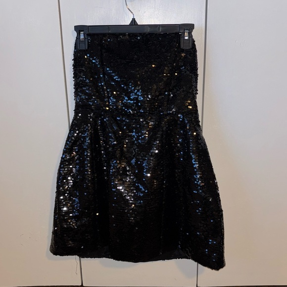 Tallish Black Sparkly Strapless Mini Dress - Picture 2 of 5